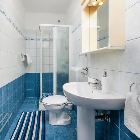 Cozy In With Wifi Apartment Rabac