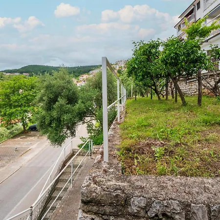 Apartment Lovely In *